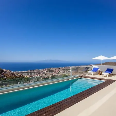 Gs Luxury Navarra Sunset, Luxury With Pool And Sea Views Vila