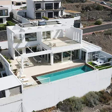 Villa Gs Luxury Navarra Sunset, Luxury With Pool And Sea Views