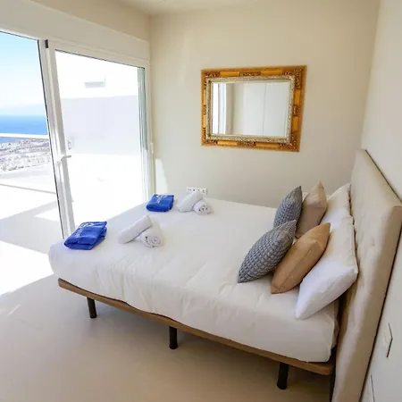 Gs Luxury Navarra Sunset, Luxury With Pool And Sea Views Villa *