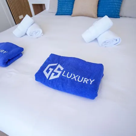 Villa Gs Luxury Navarra Sunset, Luxury With Pool And Sea Views *